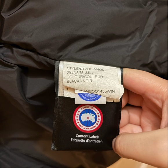 Canada Goose down jacket - Picture 4 of 6